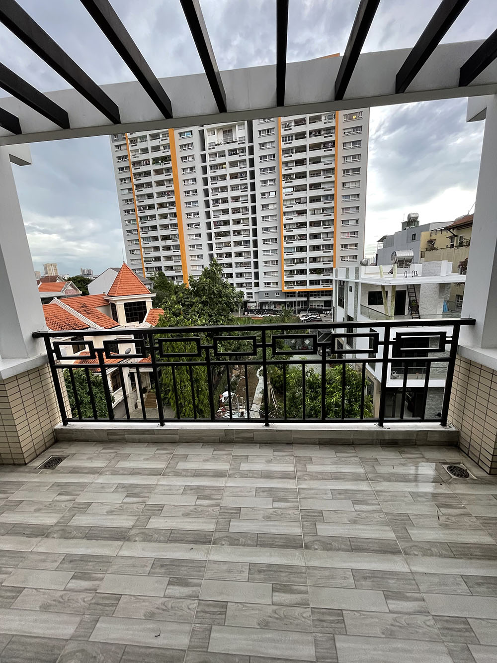 Bán nhà Đường Phạm Văn Đồng, Thành Phố Thủ Đức Tuyệt phẩm 3 lầu căn góc 2 mặt tiền hẻm nhựa 8m